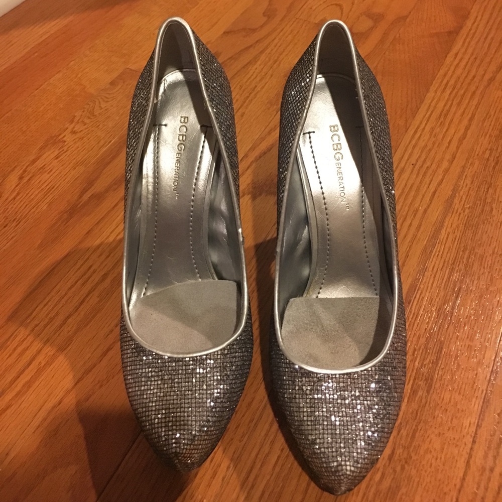 BCBG silver sparkle heel size 7.5
